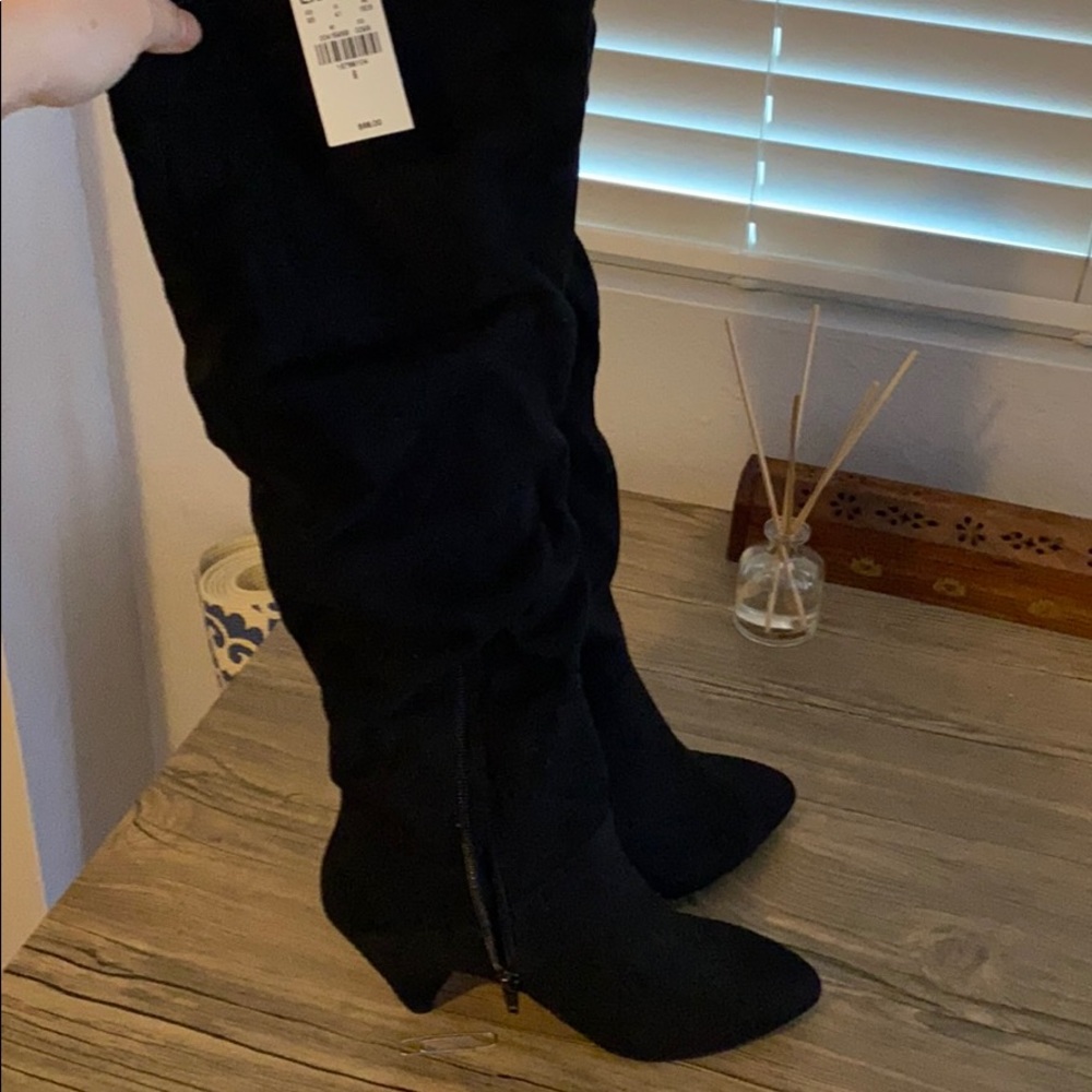 Black slouchy knee high boots size 6